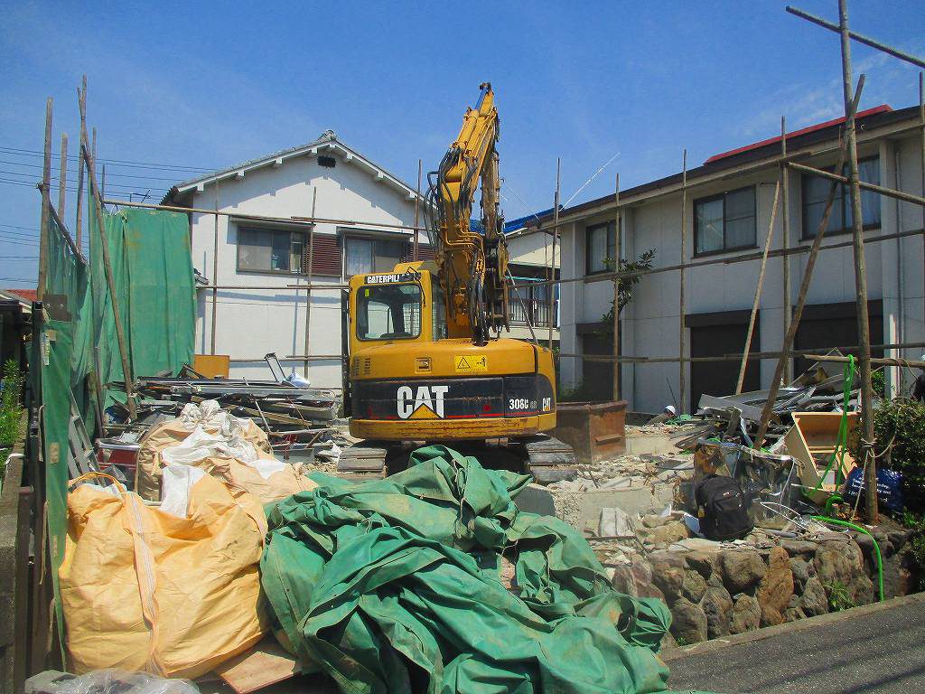 枚方市楠葉丘の解体現場