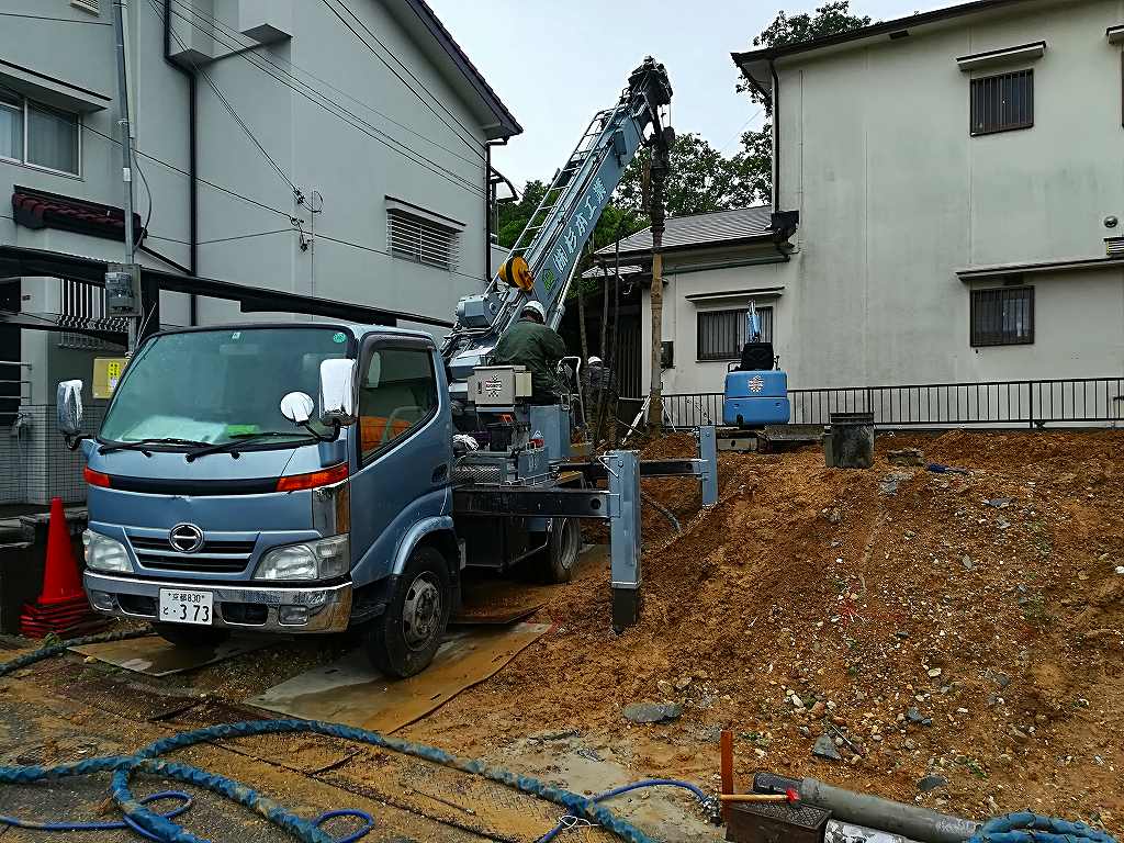 枚方市藤阪東町の地盤改良工事