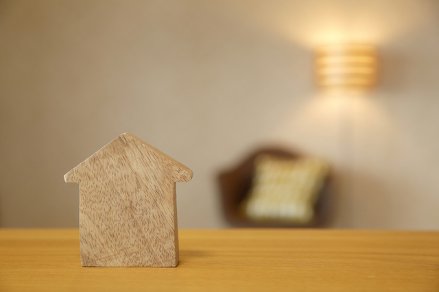 階段の高窓は開閉式にすべき 枚方で注文住宅 オーダーメイドの家を建てる工務店の森田建設