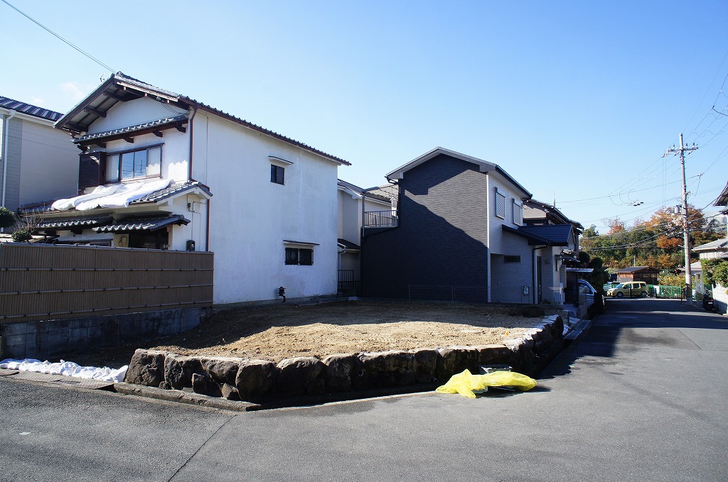 枚方市藤阪東町の分譲地