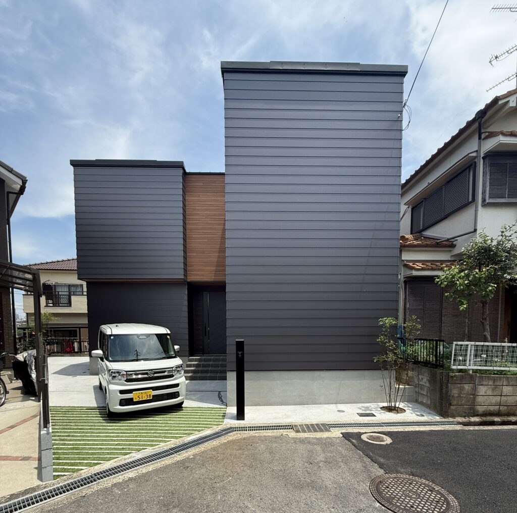 モデルハウス見学｜シンプルに建てて豊かに暮らす家を体感